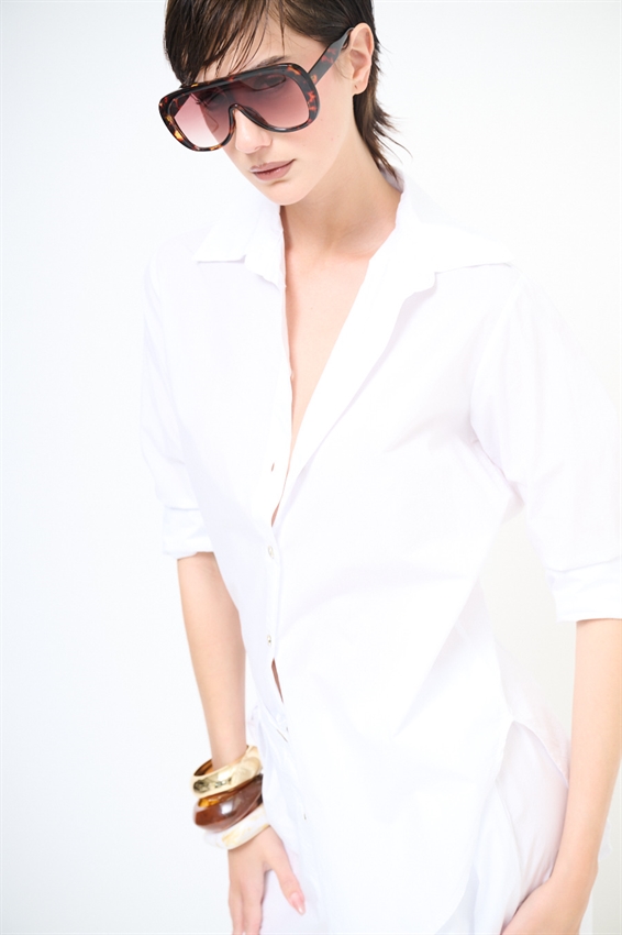 CAMICIA OVER IN TELA CON SPACCO DIETRO