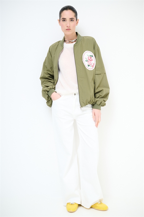 JEANS A PALAZZO BIANCO