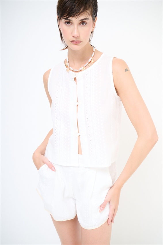 GILET CORTO CON ALAMARI IN SANGALLO
