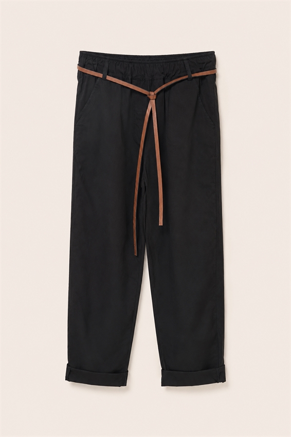 PANTA BASIC IN TELA CON TASCA DIETRO + CINTURA