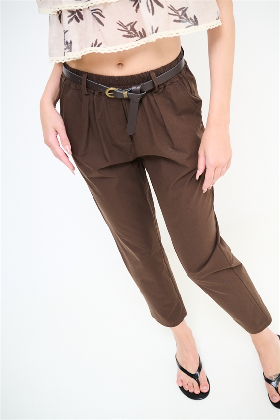 PANTA CHINO CON CINTURA