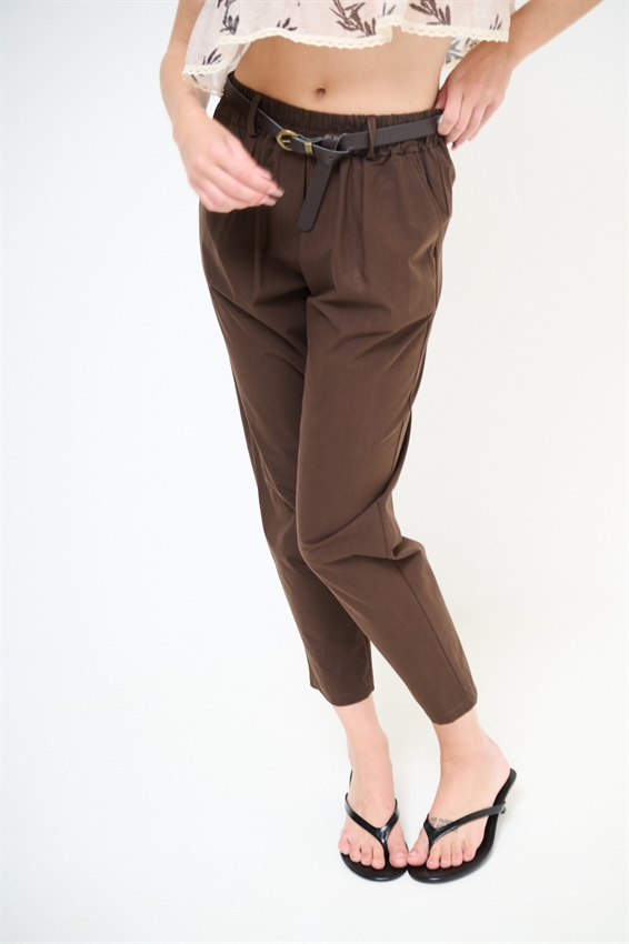 PANTA CHINO CON CINTURA