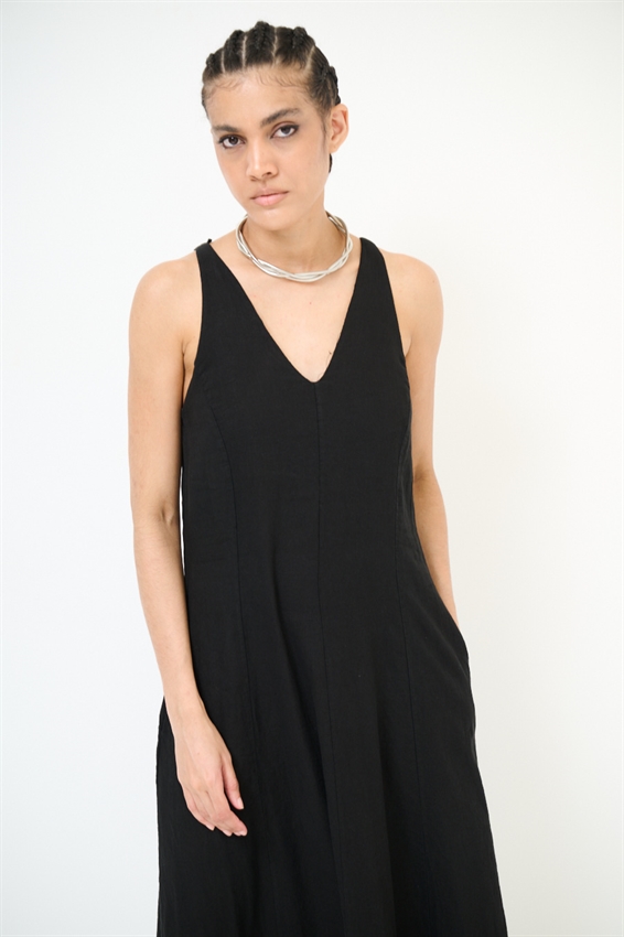 ABITO LUNGO CON MACRAME DIETRO