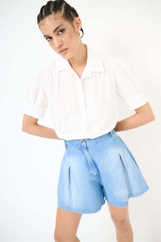 CAMICIA IN SANGALLO CON MANICA BOMBOLINO