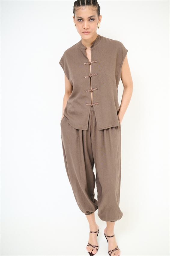 GILET CON ALAMARI VISCOSA/LINO