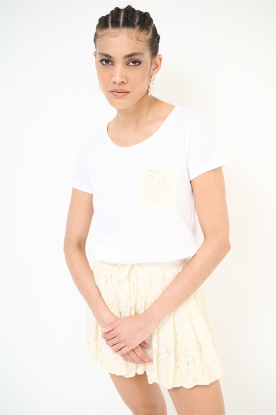 T-SHIRT SLIM CON APPLICAZIONE