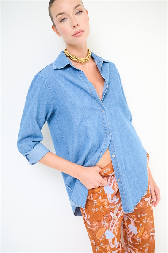 CAMICIA IN DENIM CON SPACCO DIETRO