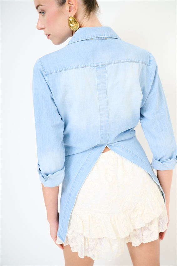 CAMICIA IN DENIM CON SPACCO DIETRO