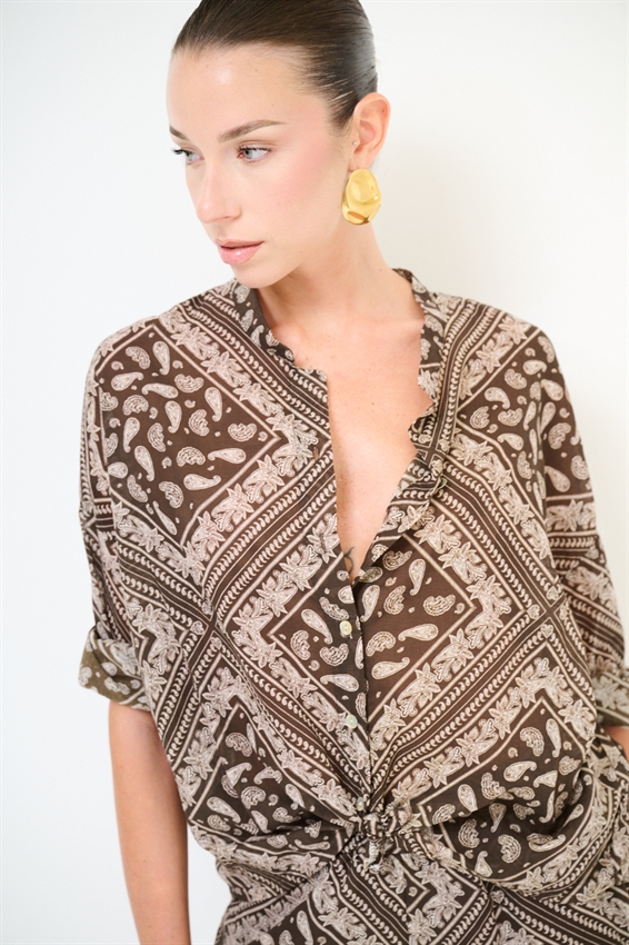 CAMICIA COREANA IN MUSSOLA CON STAMPA BANDANA
