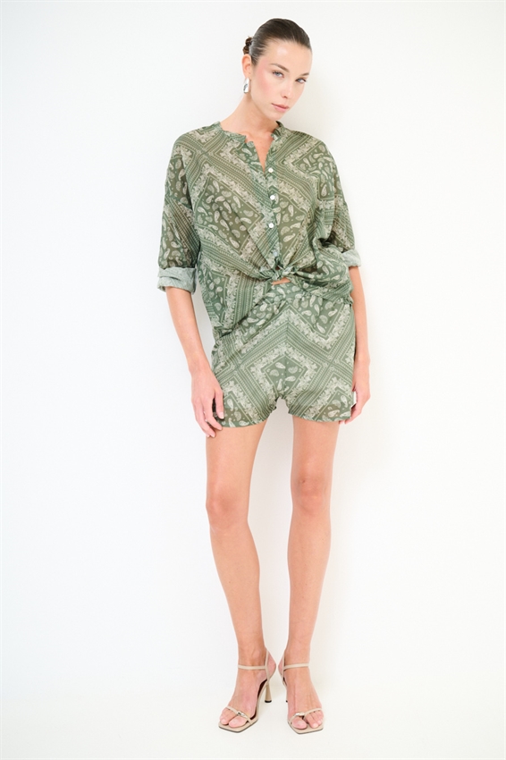 SHORTS IN MUSSOLA STAMPA BANDANA