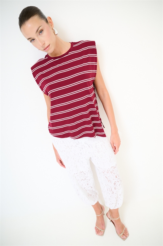 T-SHIRT SMANICATA SPALLINE RIGA