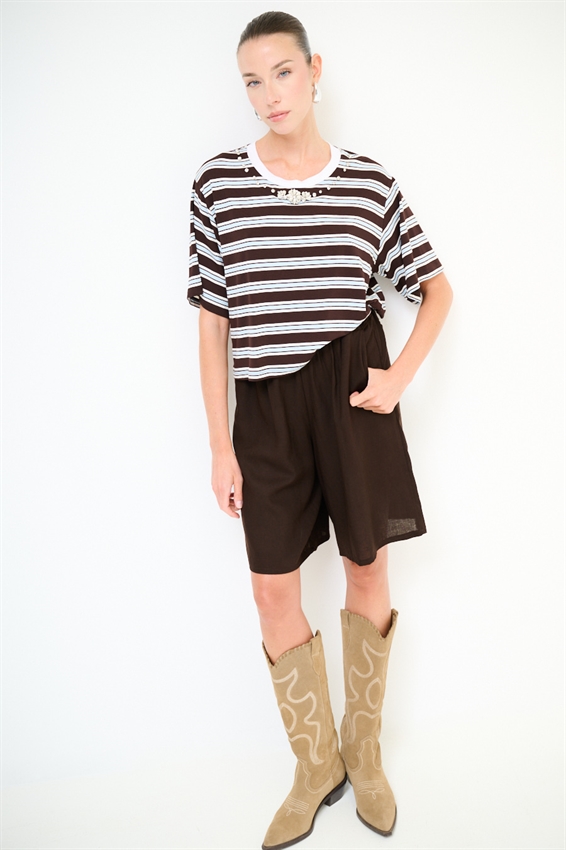 T-SHIRT SCATOLINA RIGA CON APPLICAZIONI VISCOSA