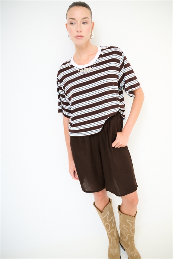 T-SHIRT SCATOLINA RIGA CON APPLICAZIONI VISCOSA