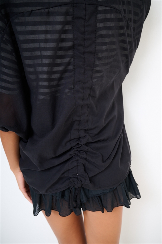 CAMICIA OVER CON COULISSE DIETRO