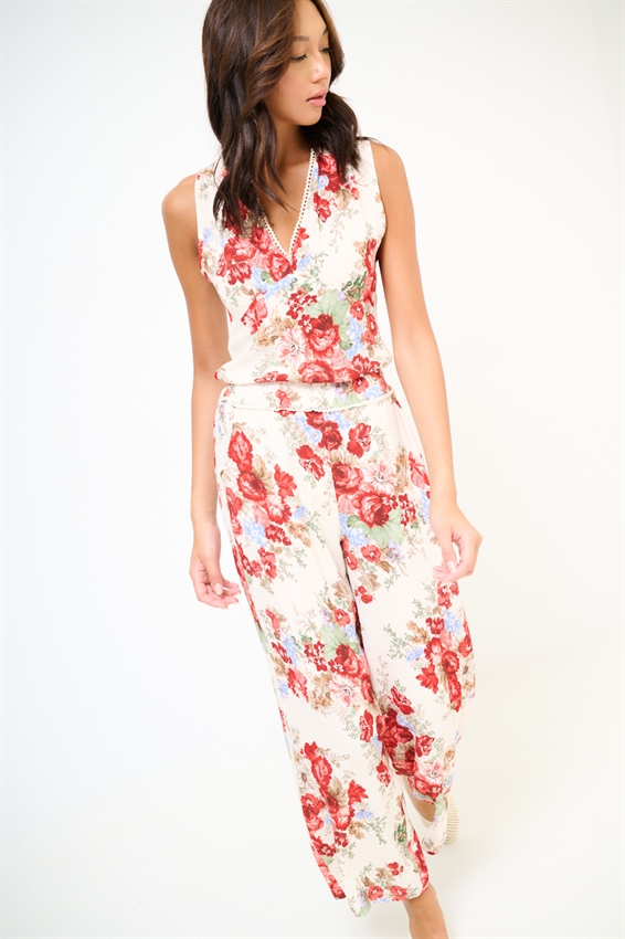 PANTALONE CON PROFILO MACRAME