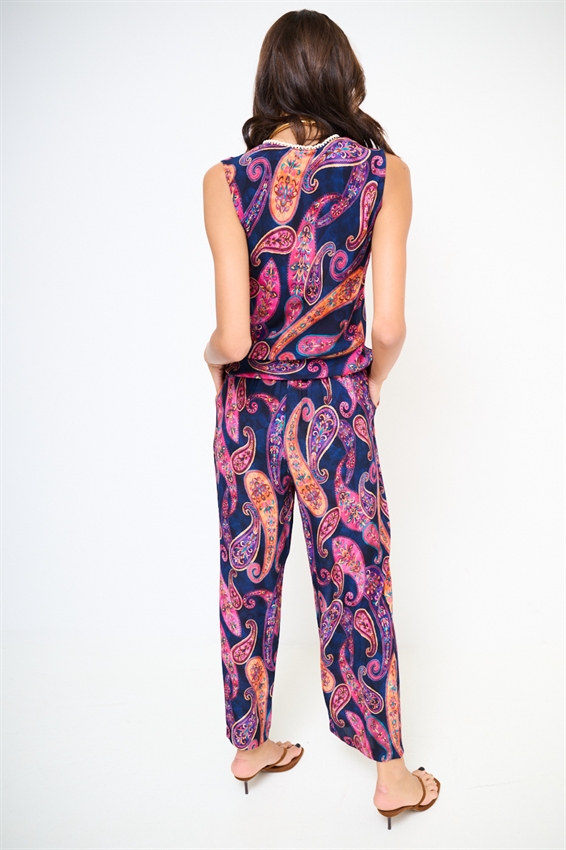PANTALONE CON PROFILO MACRAME