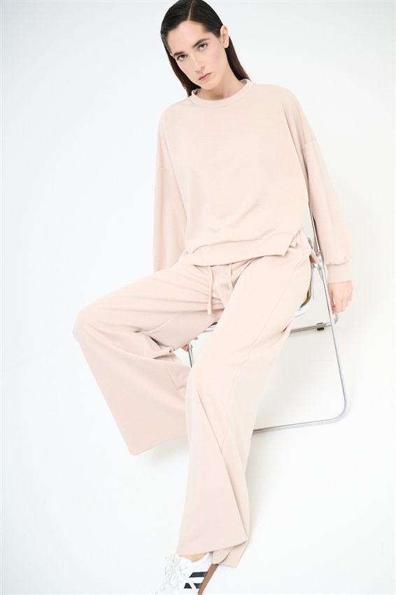 FELPA PARICOLLO OVERSIZE CON SPACCHI IN MODAL BEIGE