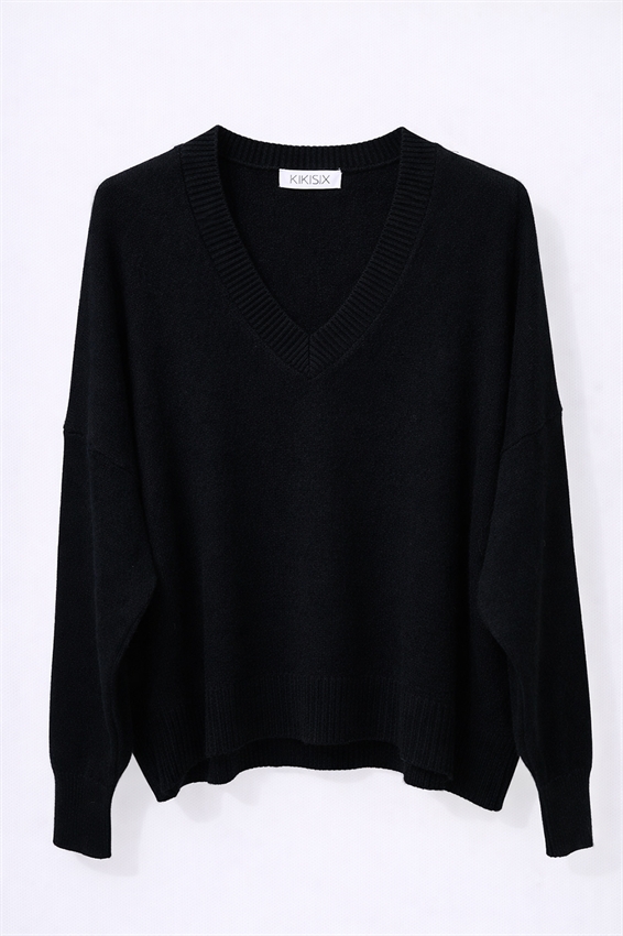 MAGLIA BASIC IN VISCOSA CON SCOLLO V NERO