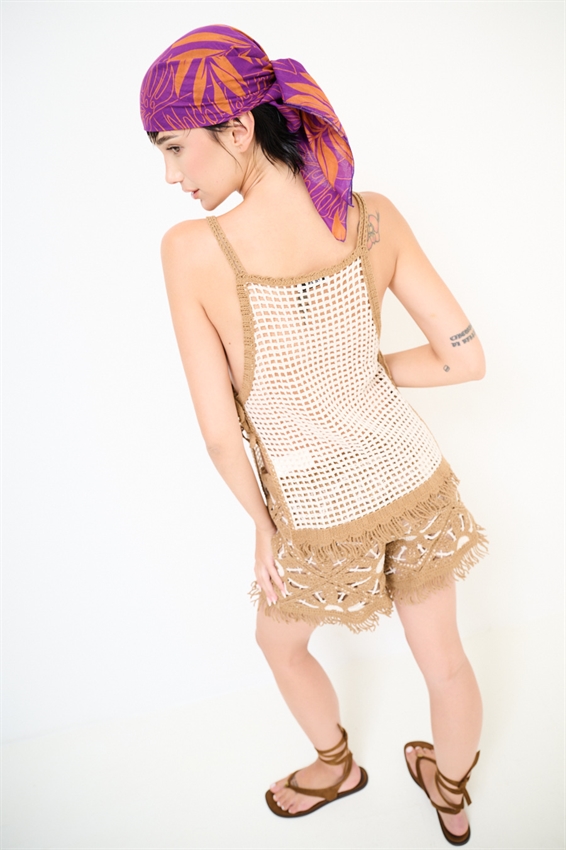 CANOTTA CON LACCINI IN MACRAME