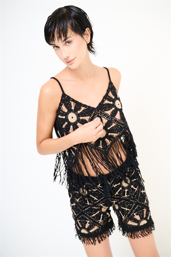 CANOTTA CON FRANGE IN MACRAME