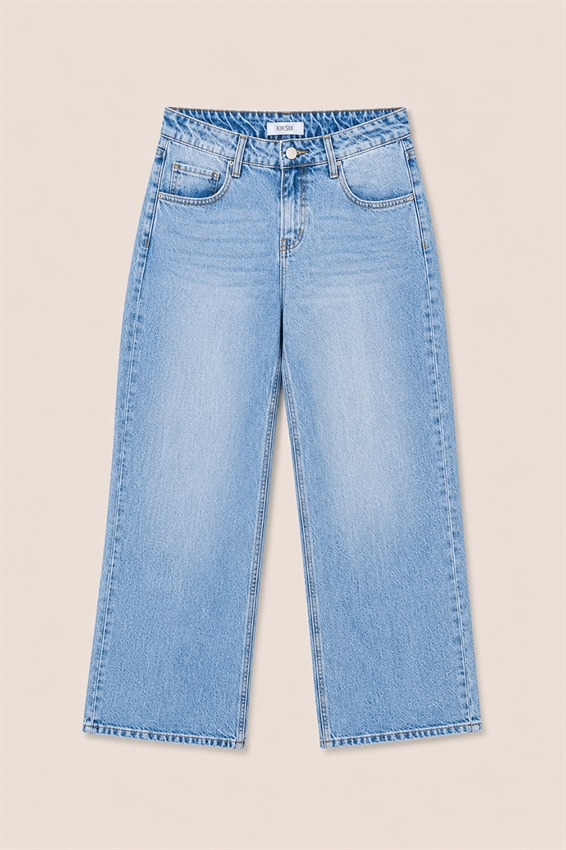 JEANS STRAIGHT A VITA MEDIA