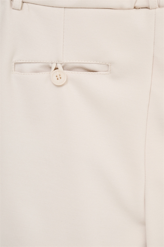 PANTA OVETTO CON CINTURA