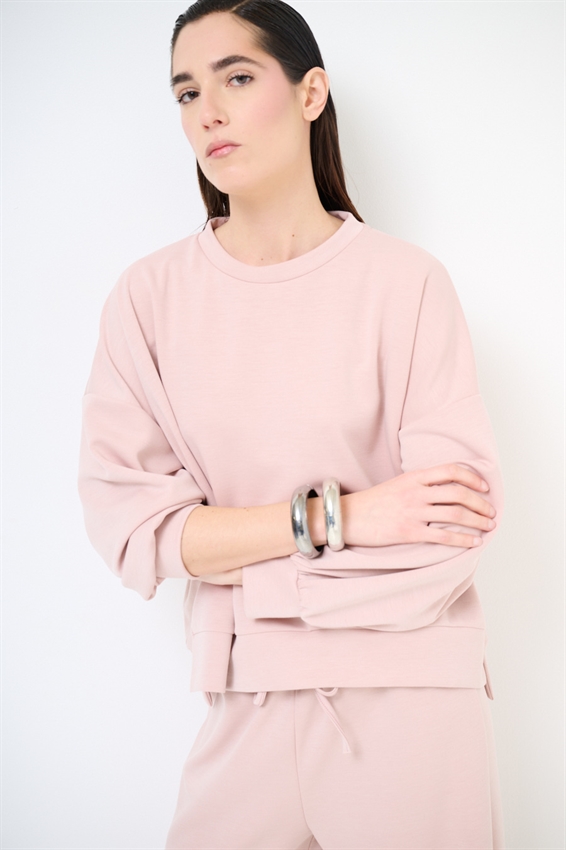 FELPA PARICOLLO OVERSIZE CON SPACCHI IN MODAL ROSA