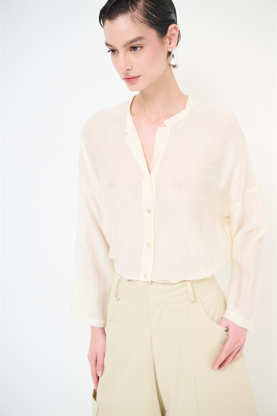 CAMICIA OVER CON COLLO COREANA E NODO PANNA