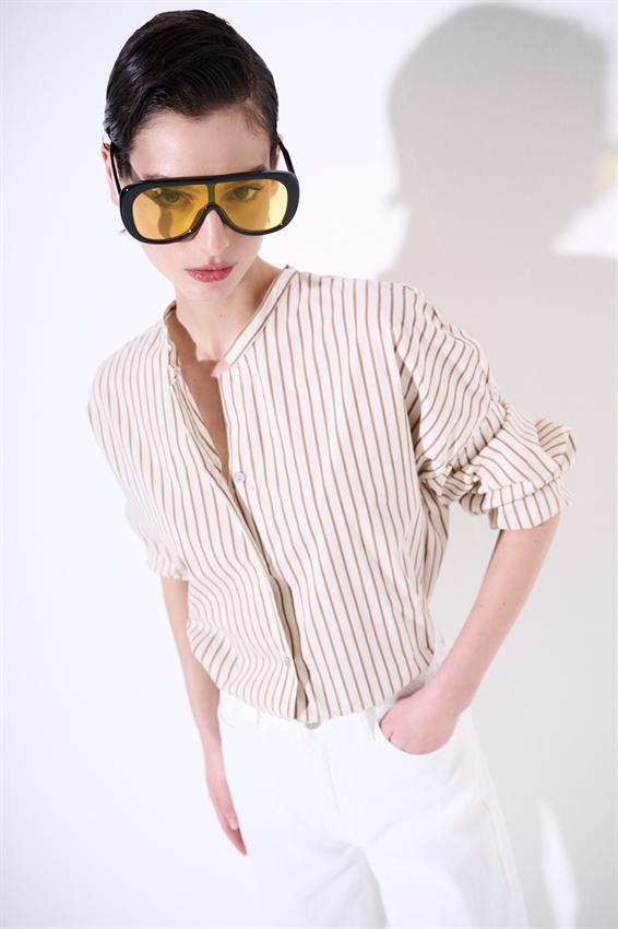 CAMICIA RIGATA A OVETTO COLLO COREANA BURRO