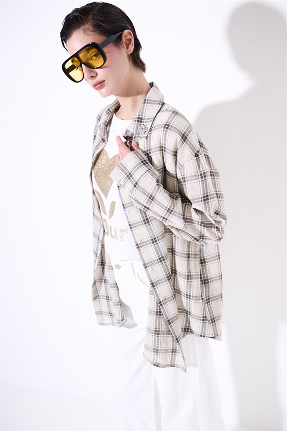 CAMICIA OVER A QUADRI CON PATCH VERDE MILITARE