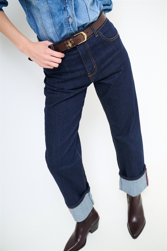 JEANS DRITTO SCURO CON RISVOLTO E CIMOSA