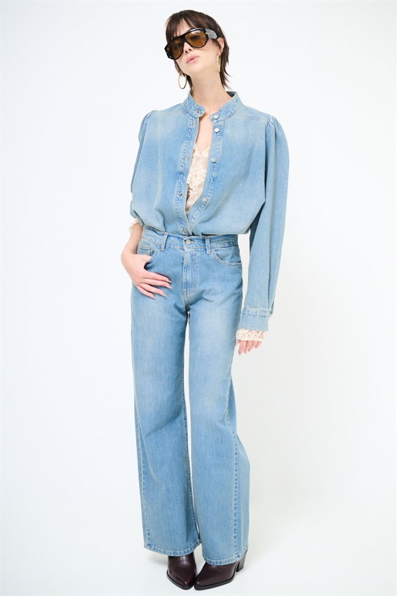 JEANS STRAIGHT FIT A VITA ALTA CON BAFFI