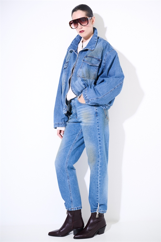 JEANS SABBIATO CON LACCI STRASS FONDO