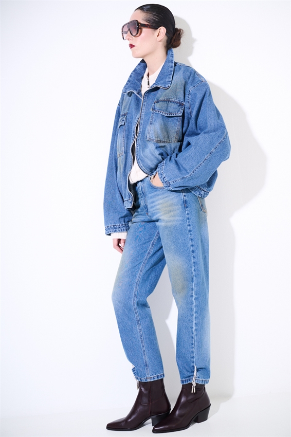 JEANS SABBIATO CON LACCI STRASS FONDO