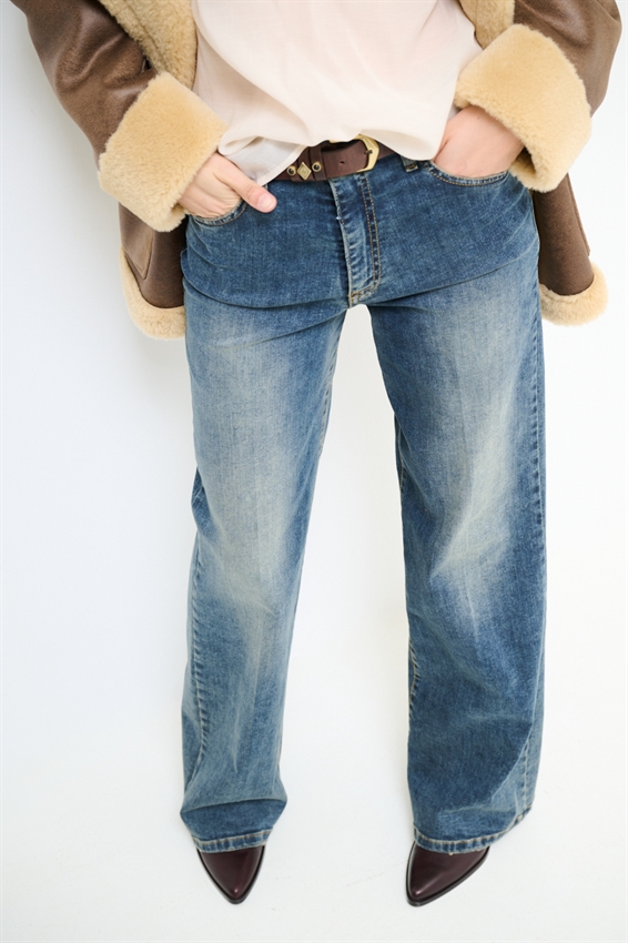 JEANS DRITTO TELA COMFORT A VITA MEDIA