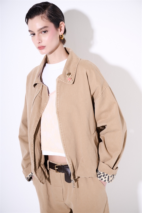 BOMBER OVERSIZE CON FONDO MACULA E SPILLE SABBIA