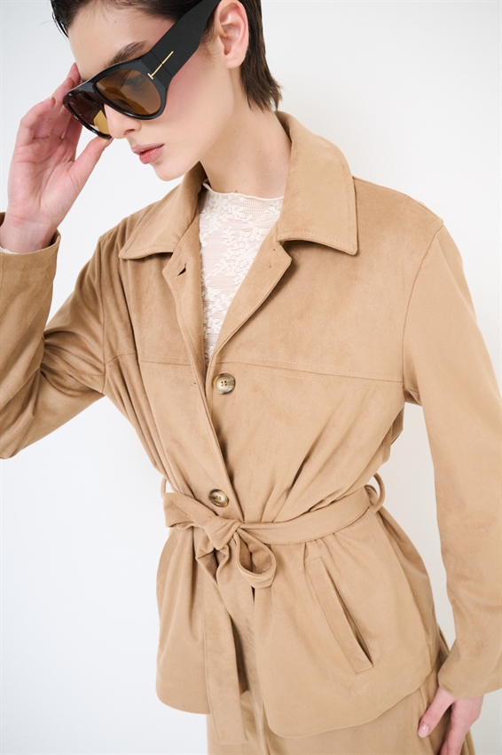 GIACCA IN SUEDE CON CINTURA CAMMELLO