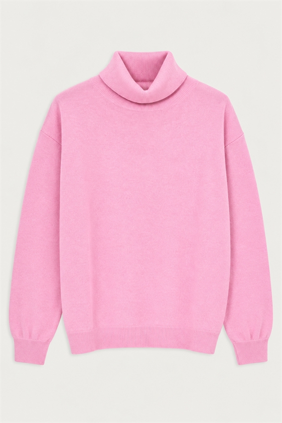 MAGLIA CON COLLO ALTO E SPACCO FONDO