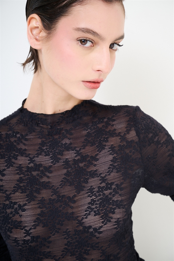 TOP IN PIZZO MANICA LUNGA STRETCH NERO