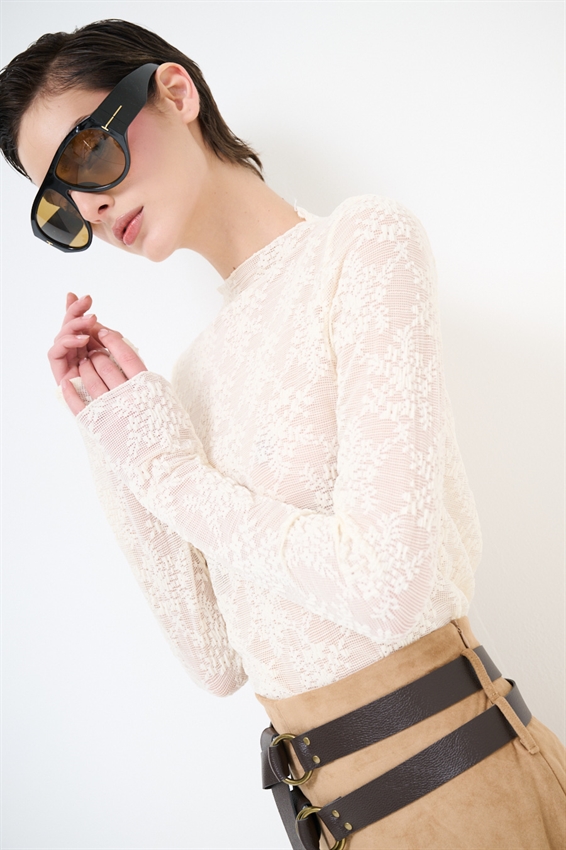 TOP IN PIZZO MANICA LUNGA STRETCH BURRO