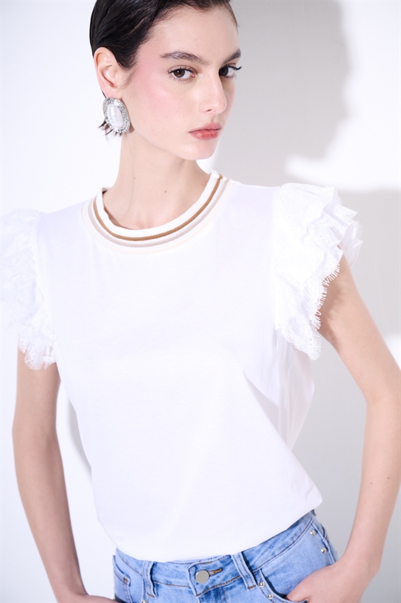 T-SHIRT CON VOLANT PIZZO MANICA + COSTINA BIANCO