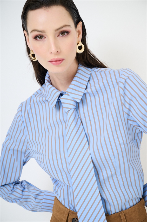 CAMICIA SLIM A FANTASIA CON CRAVATTA RIGA