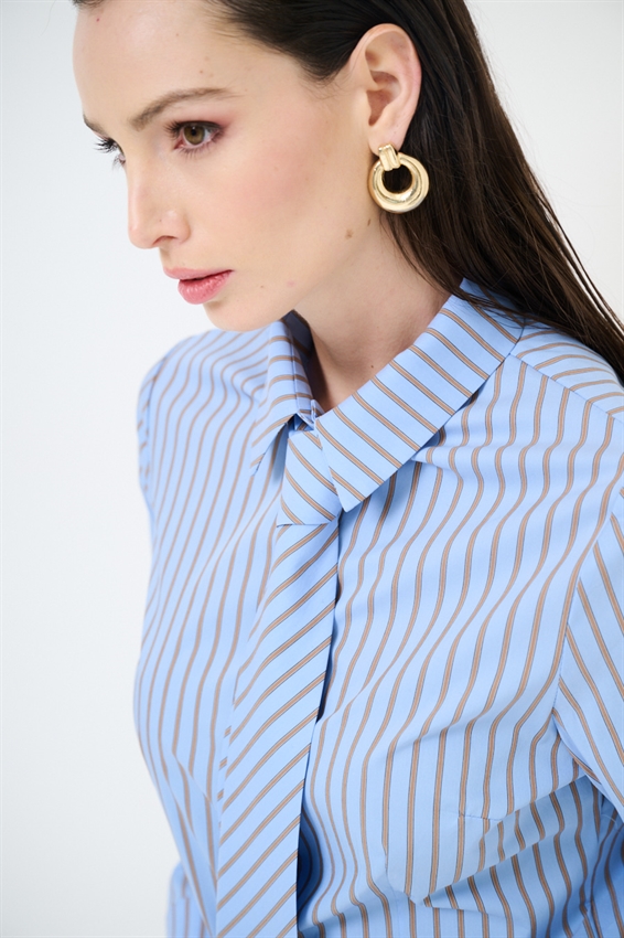 CAMICIA SLIM A FANTASIA CON CRAVATTA RIGA