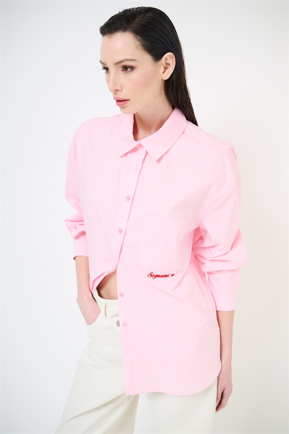 CAMICIA CON TASCHINO E RICAMO SOGNAMI SUL DAV. CIPRIA