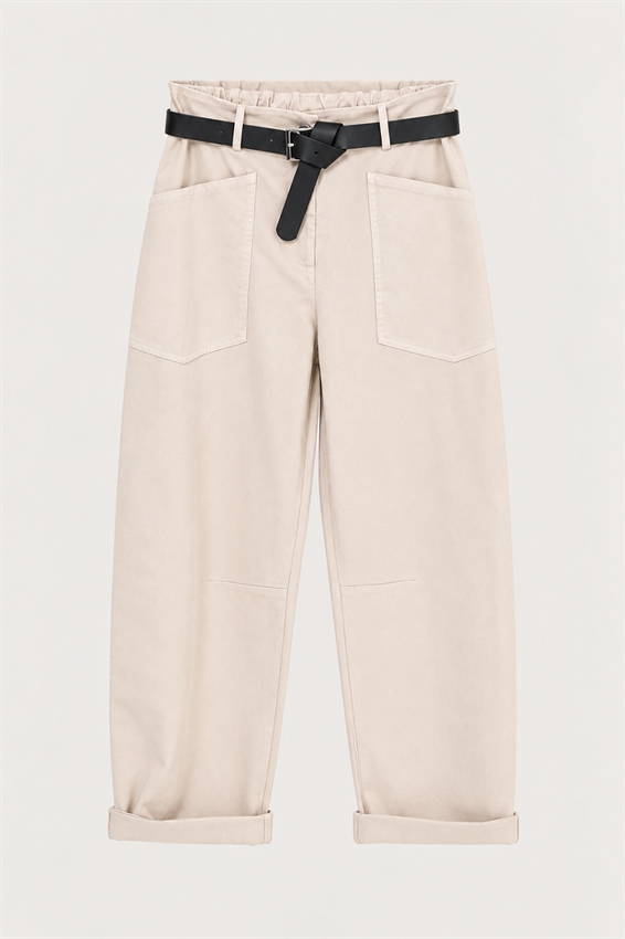 PANTALONE CON TASCHE APPLICATE