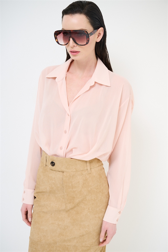 CAMICIA CON RIPRESA DAV. E FONDO A SBUFFO CIPRIA