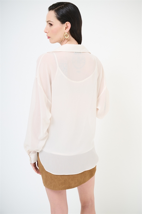 BLUSA CON INCROCIO DAV. E CON CANOTTA BURRO