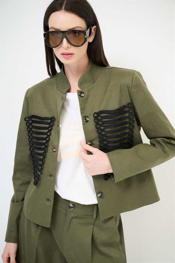 GIACCA CAVALLERIZZA CON APPL. RICAMI NERI VERDE MILITARE