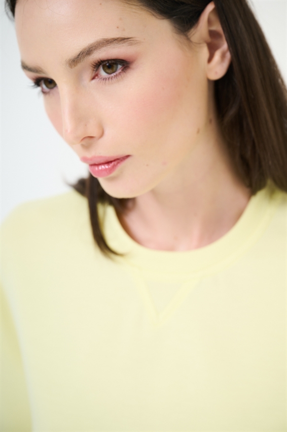 MAGLIA OVERSIZE LUNGA MODAL GIALLO