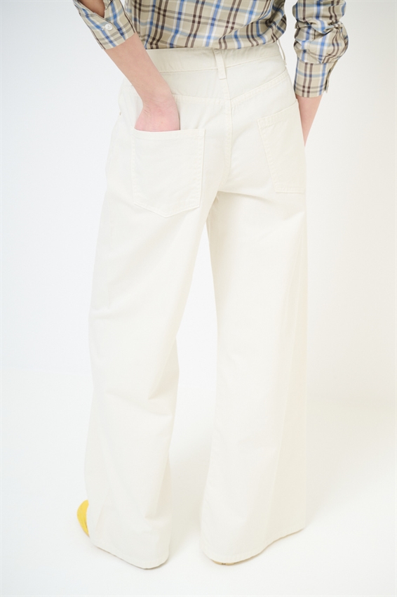 PANTALONE DRITTO CON SPACCHI IN GABARDINA MEDIA BURRO